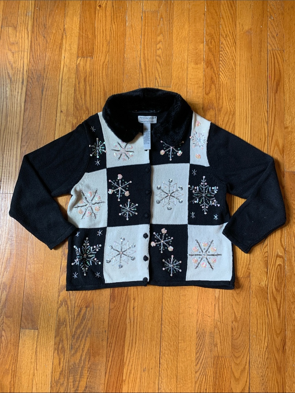 Vintage Tiara International & Cream Beaded, Sequined Snowflake Sweater Size L